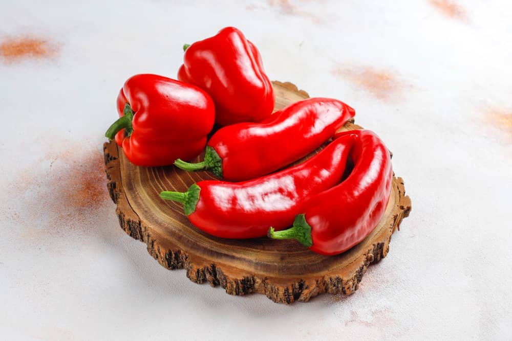 Bulgarian Roasted Red Peppers with Garlic Salad Recipe